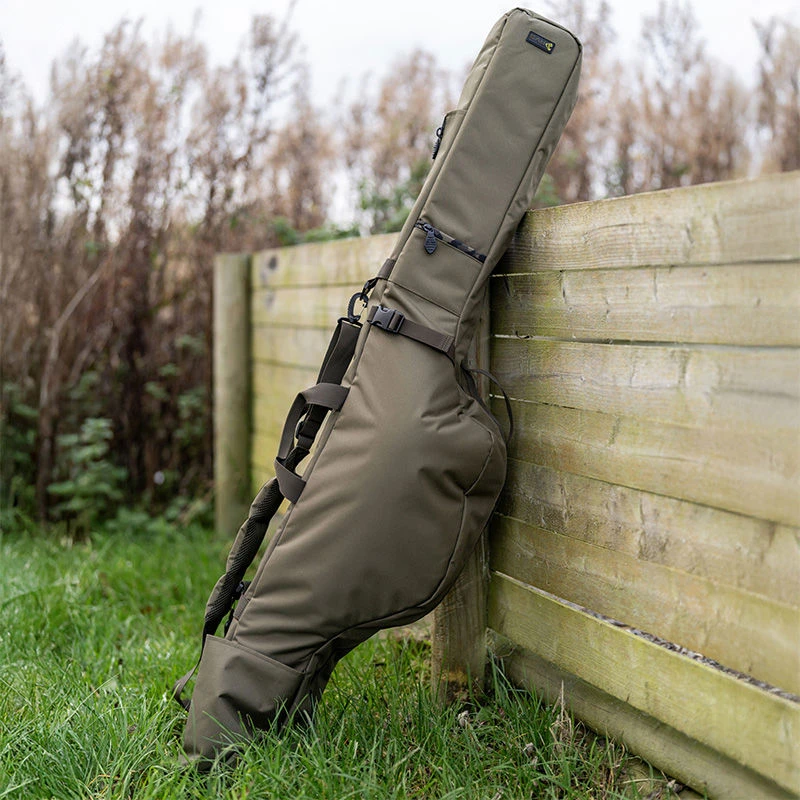 Avid Carp RVS 10ft Retractable Rod Bags